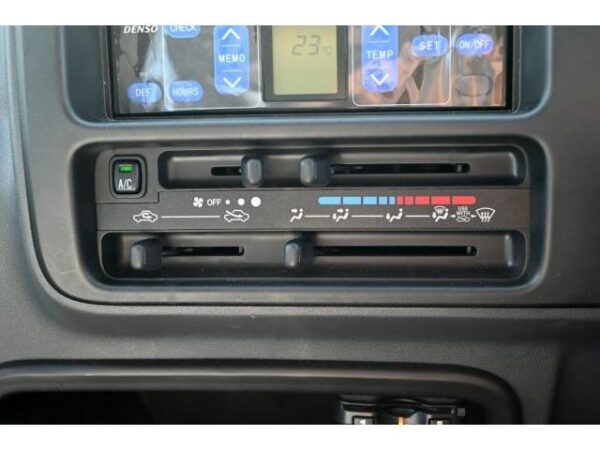 Ref:AUX-19219001 DAIHATSU HIJET TRUCK 2014 - Image 17