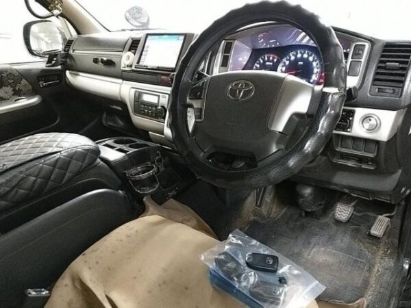 Ref:AUX-19219006 TOYOTA HIACE VAN 2014 - Image 4