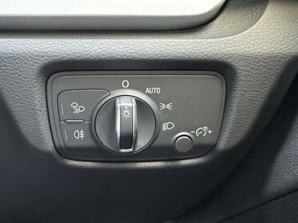 Ref:AUX-19219026 AUDI A3 2018 - Image 16