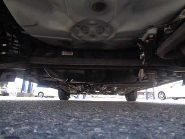 Ref:AUX-19219077 TOYOTA VITZ 2014 - Image 12