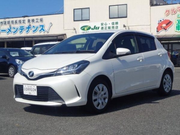 Ref:AUX-19219077 TOYOTA VITZ 2014