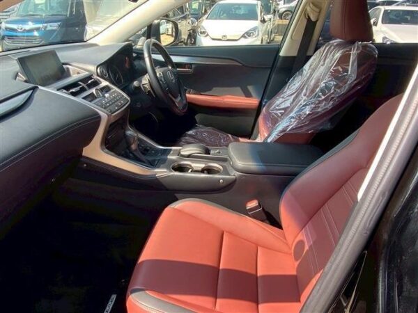 Ref:AUX-19219084 LEXUS NX 2017 - Image 11