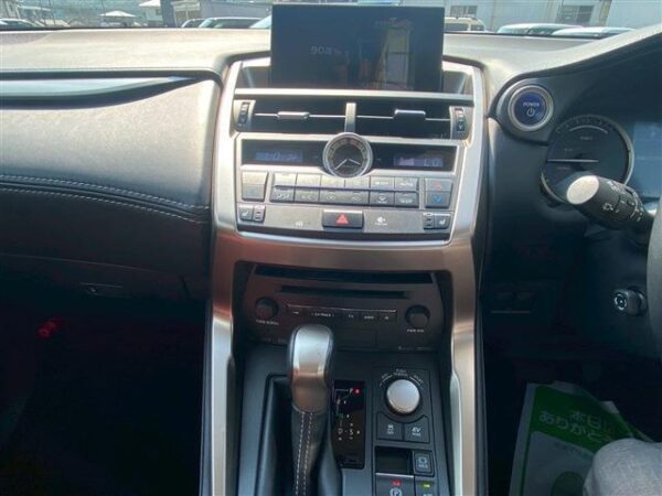 Ref:AUX-19219084 LEXUS NX 2017 - Image 18