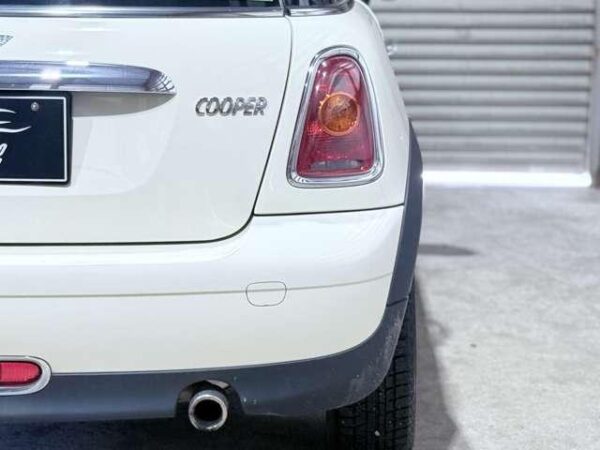 Ref:AUX-19220718 MINI MINI 2010 - Image 14