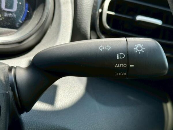 Ref:AUX-19226666 TOYOTA YARIS 2020 - Image 15