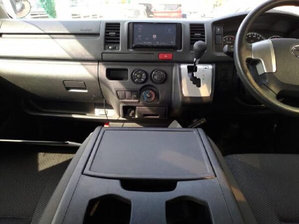 Ref:AUX-19227212 TOYOTA HIACE VAN 2018 - Image 3
