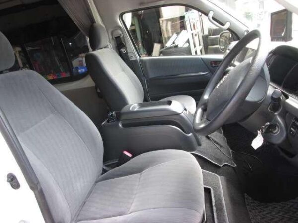 Ref:AUX-19227884 TOYOTA HIACE VAN 2012 - Image 6