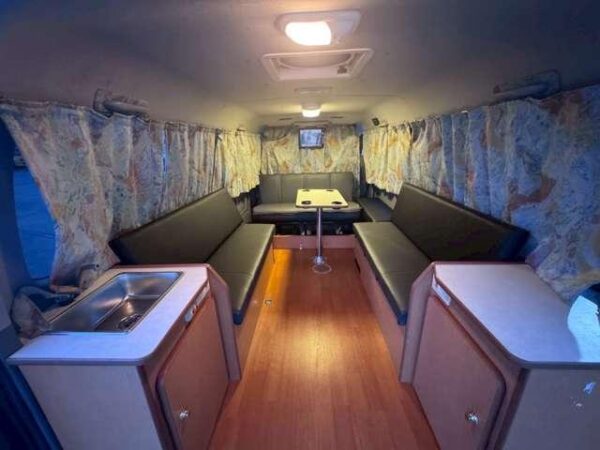 Ref:AUX-19230736 TOYOTA HIACE VAN 2010 - Image 3