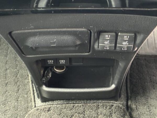 Ref:AUX-19231027 TOYOTA NOAH 2020 - Image 14