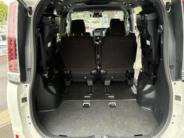Ref:AUX-19231027 TOYOTA NOAH 2020 - Image 7