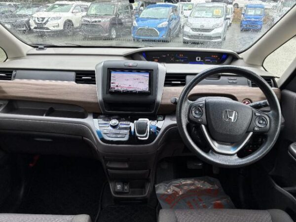 Ref:AUX-19231246 HONDA FREED PLUS HYBRID 2020 - Image 3