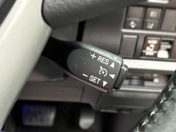 Ref:AUX-19231263 TOYOTA VOXY 2017 - Image 14