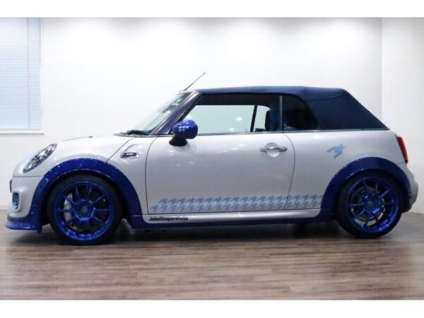 Ref:AUX-19233424 MINI MINI 2019 - Image 9