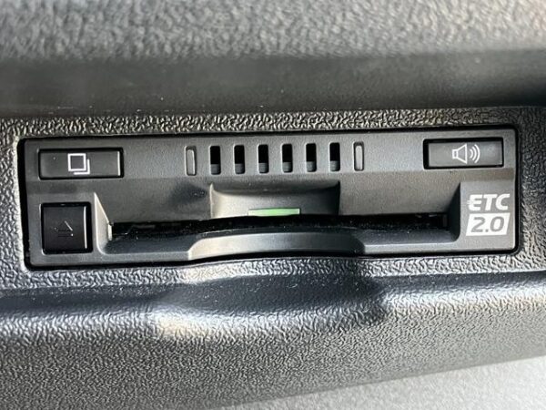 Ref:AUX-19238918 TOYOTA HIACE VAN 2023 - Image 9