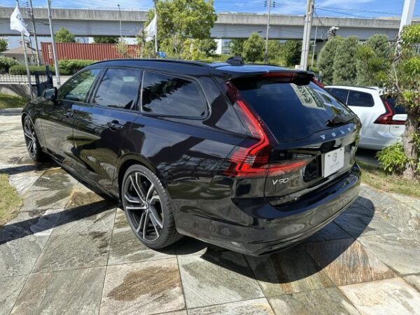 Ref:AUX-19240006 VOLVO V90 2021 - Image 15