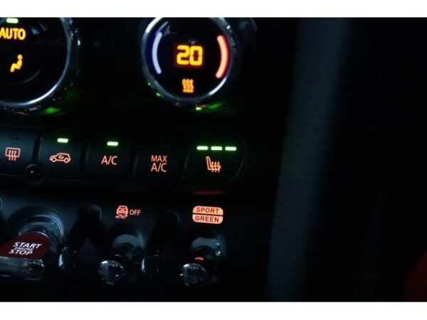Ref:AUX-19240714 MINI MINI 2020 - Image 14