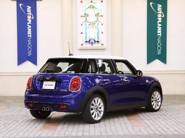 Ref:AUX-19242766 MINI MINI 2018 - Image 2