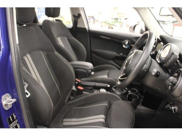Ref:AUX-19242766 MINI MINI 2018 - Image 4
