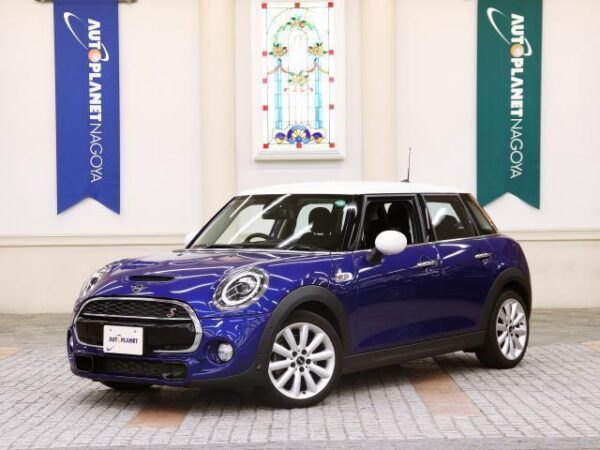 Ref:AUX-19242766 MINI MINI 2018