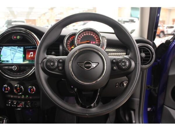 Ref:AUX-19242766 MINI MINI 2018 - Image 8