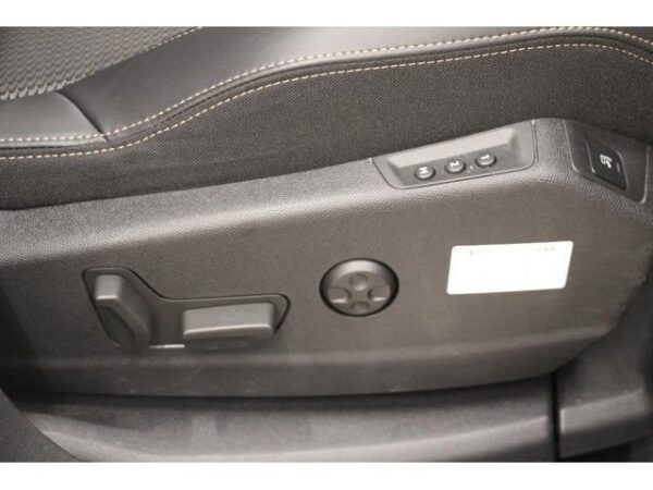 Ref:AUX-19242773 PEUGEOT 3008 2023 - Image 12