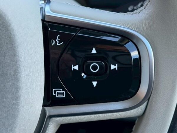 Ref:AUX-19243801 VOLVO XC90 2023 - Image 10