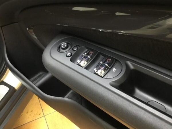 Ref:AUX-19243982 MINI MINI 2016 - Image 18