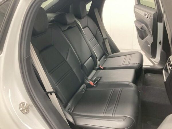 Ref:AUX-19244077 PORSCHE CAYENNE COUPE 2023 - Image 6