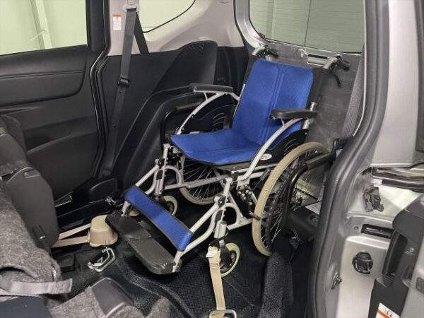 Ref:AUX-19244104 TOYOTA SIENTA 2019 - Image 16