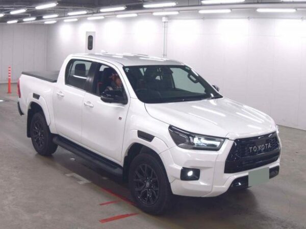 Ref:AUX-19247679 TOYOTA HILUX 2024