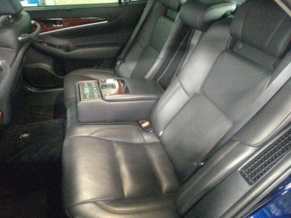 Ref:AUX-19259268 TOYOTA CROWN MAJESTA 2016 - Image 5