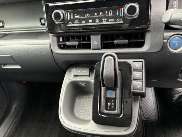 Ref:AUX-19259401 TOYOTA SIENTA 2022 - Image 14