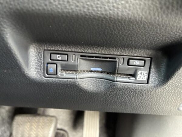 Ref:AUX-19259401 TOYOTA SIENTA 2022 - Image 17