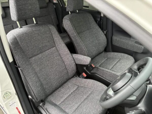 Ref:AUX-19259401 TOYOTA SIENTA 2022 - Image 4
