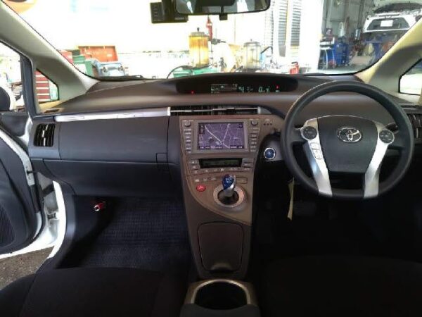 Ref:AUX-19260097 TOYOTA PRIUS 2012 - Image 3