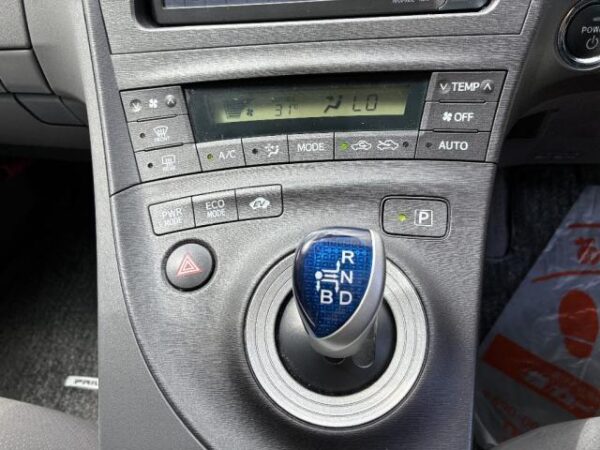 Ref:AUX-19260106 TOYOTA PRIUS 2010 - Image 13