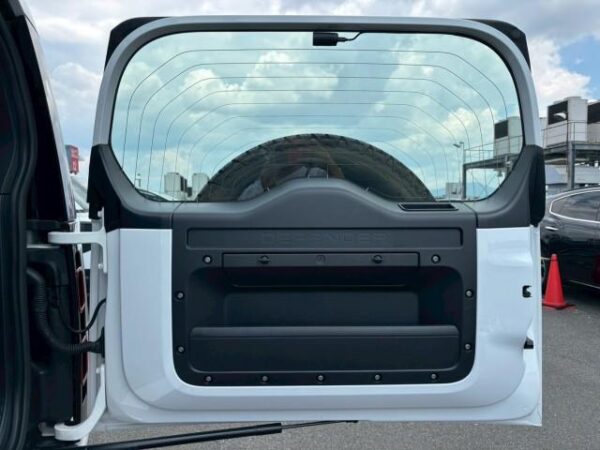 Ref:AUX-19260107 LAND ROVER LAND ROVER DEFENDER 2022 - Image 12