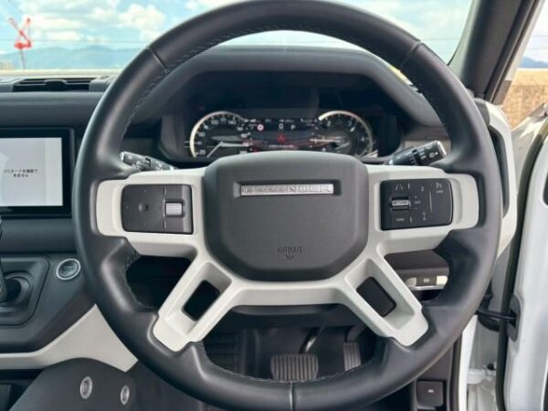Ref:AUX-19260107 LAND ROVER LAND ROVER DEFENDER 2022 - Image 14