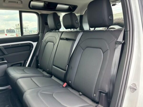 Ref:AUX-19260107 LAND ROVER LAND ROVER DEFENDER 2022 - Image 10