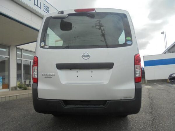 Ref:AUX-19260113 NISSAN NV350CARAVAN VAN 2020 - Image 2