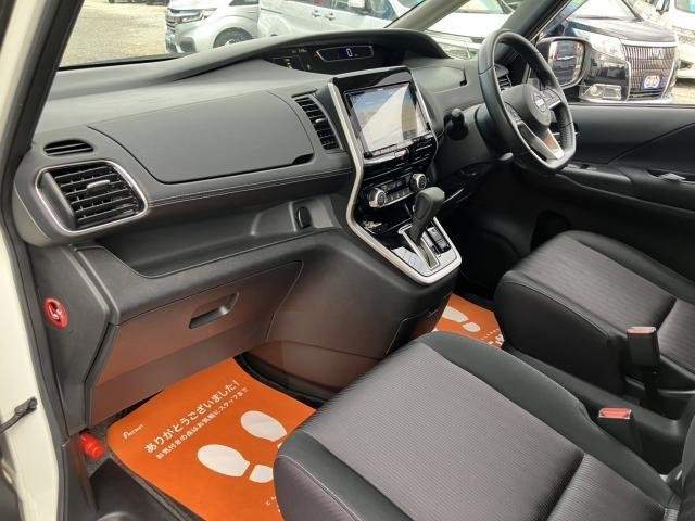 Ref:AUX-19262025 NISSAN SERENA 2017 - Image 11