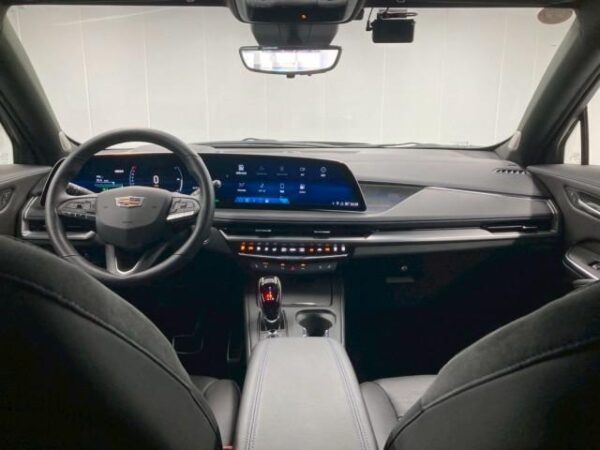 Ref:AUX-19263831 CADILLAC CADILLAC XT4 2025 - Image 2