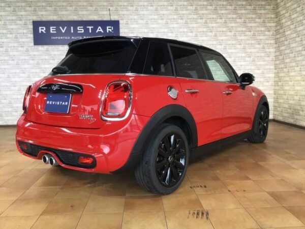 Ref:AUX-19263972 MINI MINI 2020 - Image 2