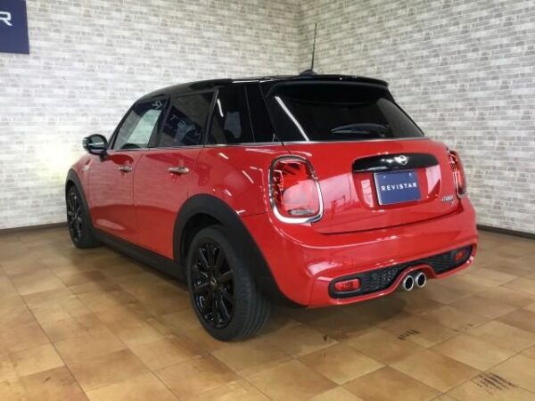 Ref:AUX-19263972 MINI MINI 2020 - Image 6