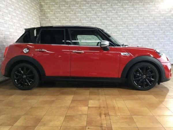 Ref:AUX-19263972 MINI MINI 2020 - Image 7