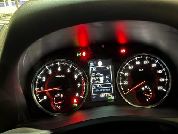 Ref:AUX-19271202 TOYOTA ALPHARD 2019 - Image 17