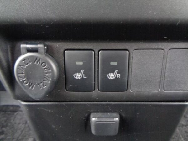 Ref:AUX-19271369 TOYOTA TANK 2020 - Image 15