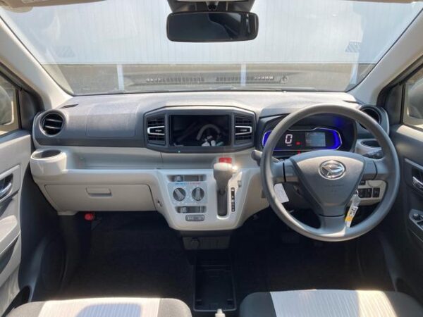 Ref:AUX-19271410 DAIHATSU MIRA E:S 2024 - Image 2