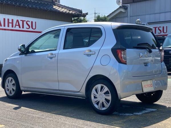 Ref:AUX-19271410 DAIHATSU MIRA E:S 2024 - Image 14