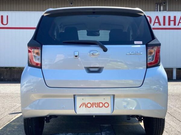 Ref:AUX-19271410 DAIHATSU MIRA E:S 2024 - Image 16